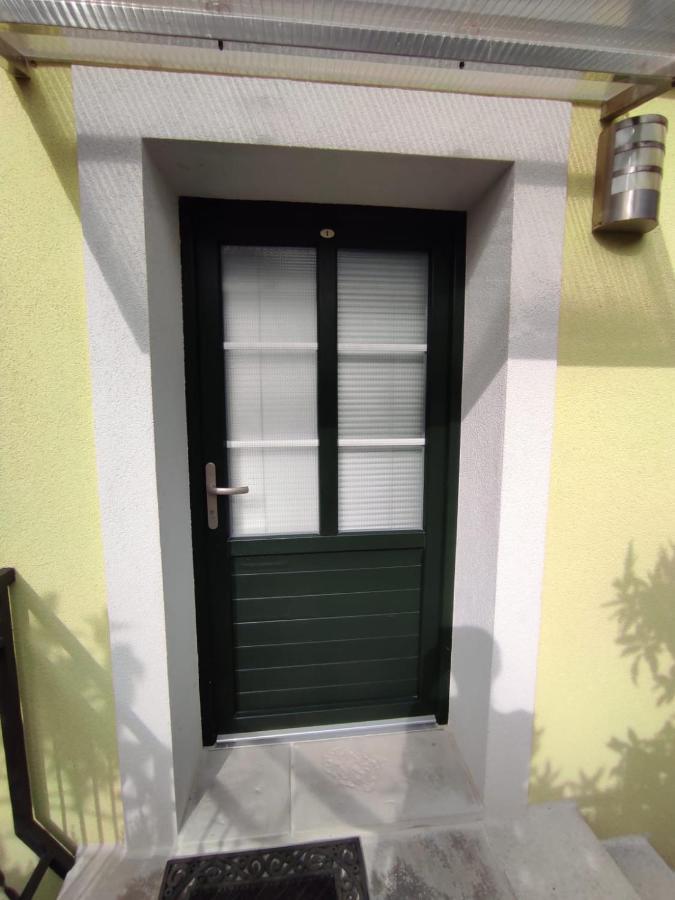 House Valun 42 Apartment Exterior photo